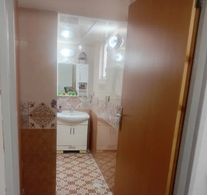 اجاره آپارتمان در اندیشه