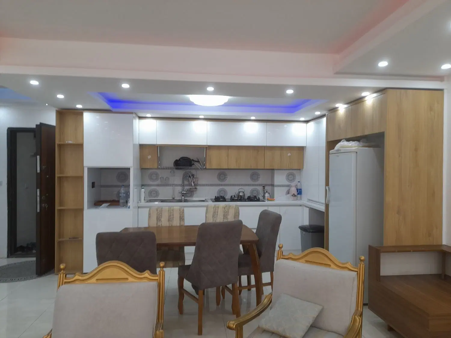 رهن واجاره ویلایی طبقه دوم توحیدی راد