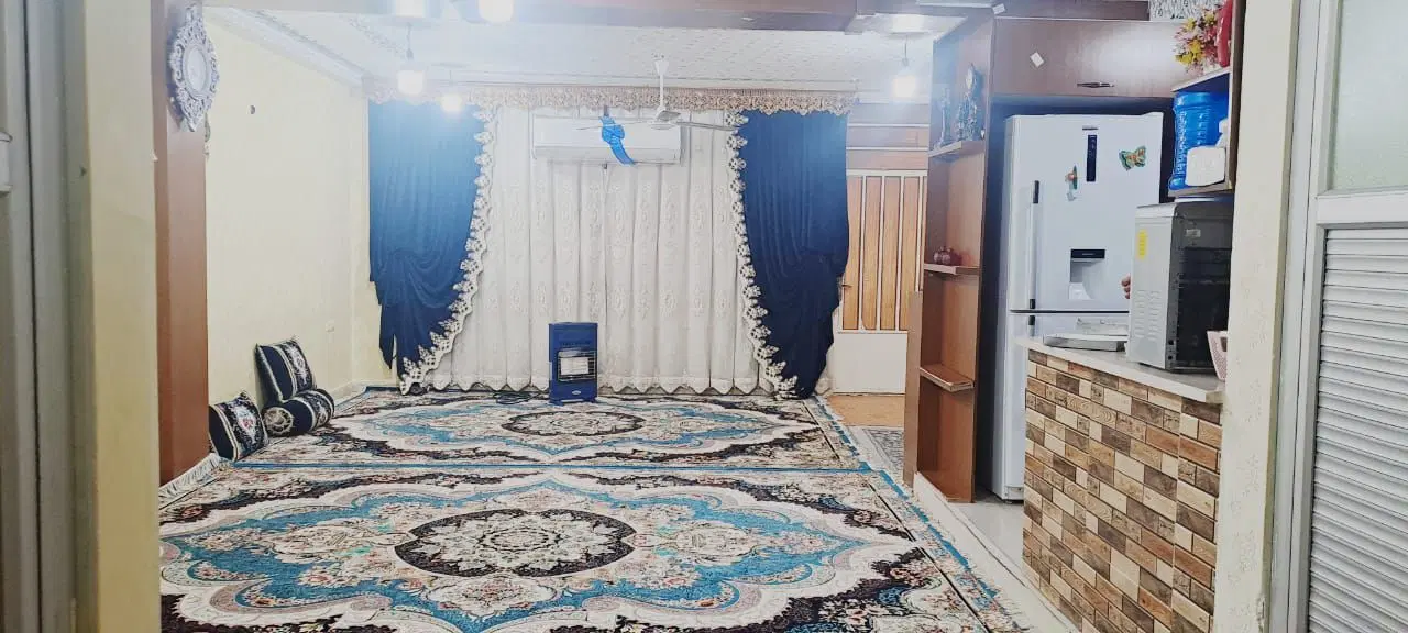 واحد 136 متری