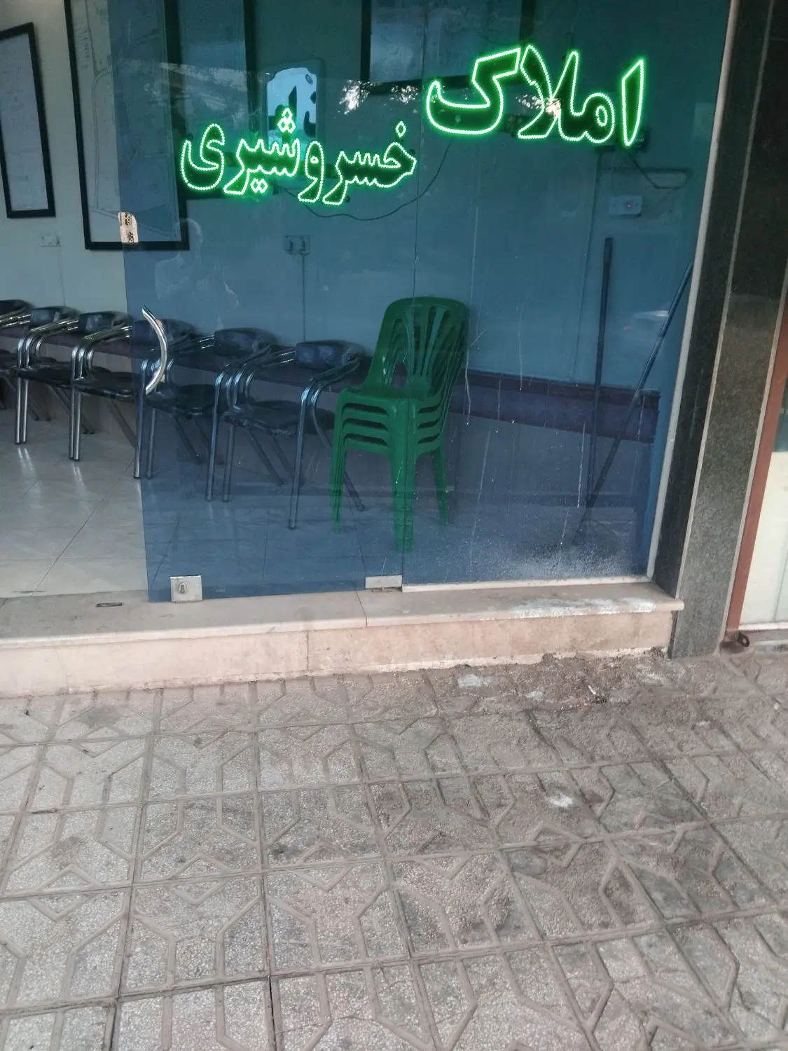 واحد اپارتمانی مسکن مهر ساختمان لاله