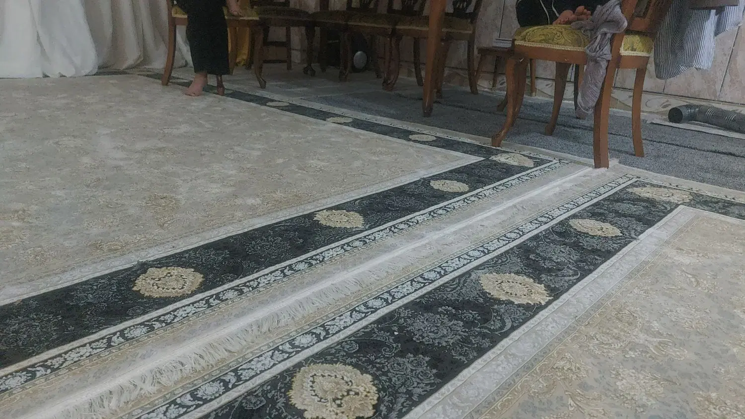 خانه اجاره ای د مادوان بین دو جاده خیابان ولیعصر ر