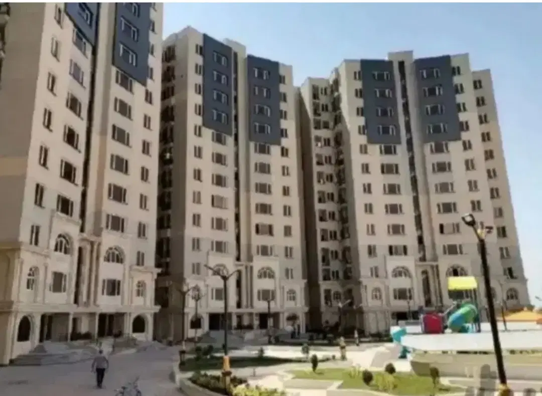 فروش آپارتمان ۱۰۸ متری برج صدرا