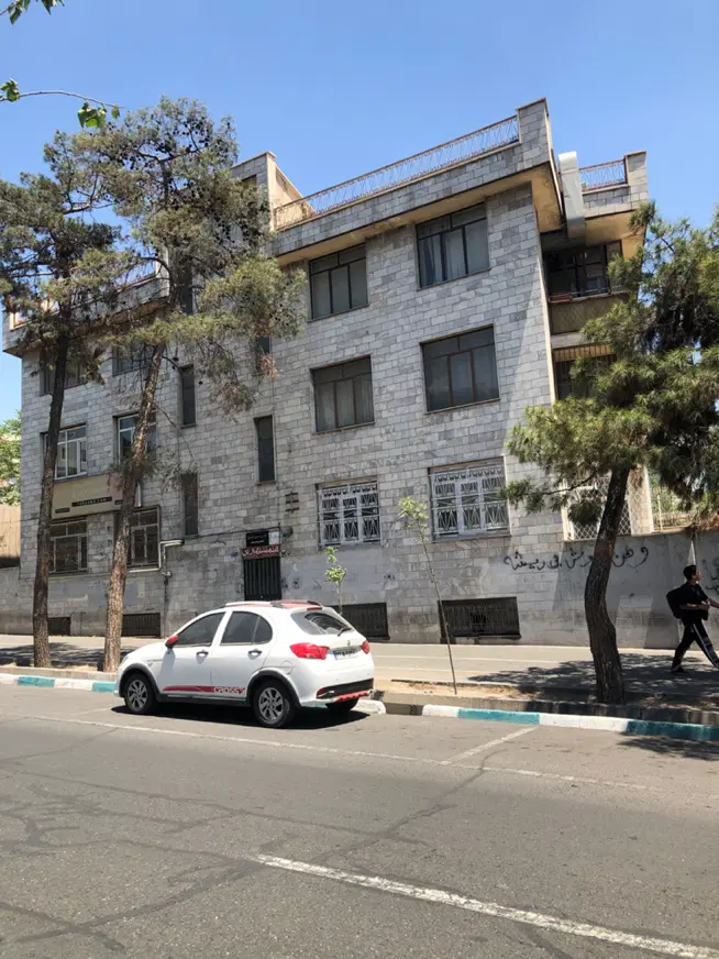 ملک قدرالسهمی بر اصلی نبش ۱۶۲ شرقی