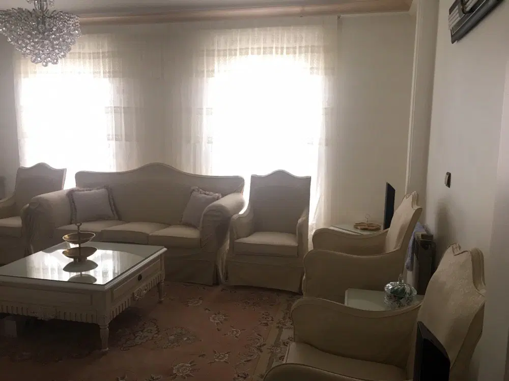 آپارتمان ۸۲متری  تخلیه