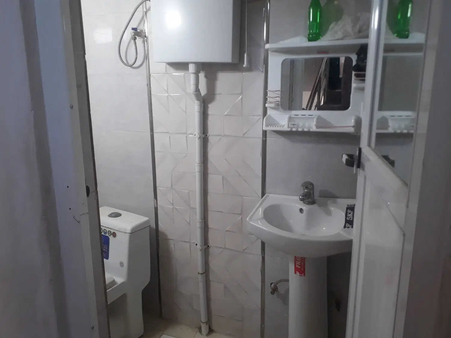 ۶۶مترمترخانه تازه ساخت در قلعه کامکارکوچه ۲۵پلاک۴۴