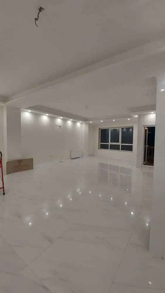 ۱۲۴ متری_ تختی_ فول بازسازی_ غرق نور_ فروش فوری
