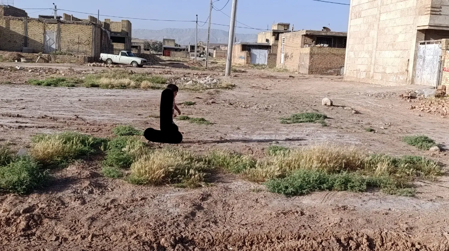 زمین ۱۲۰ متری دو نبش طرح هادی خاتونک