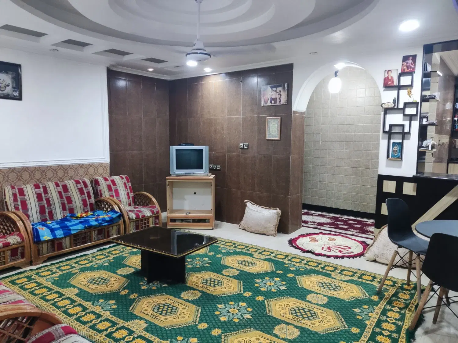 اجاره واحد مبله با تمامی امکانات در مرکز شهر