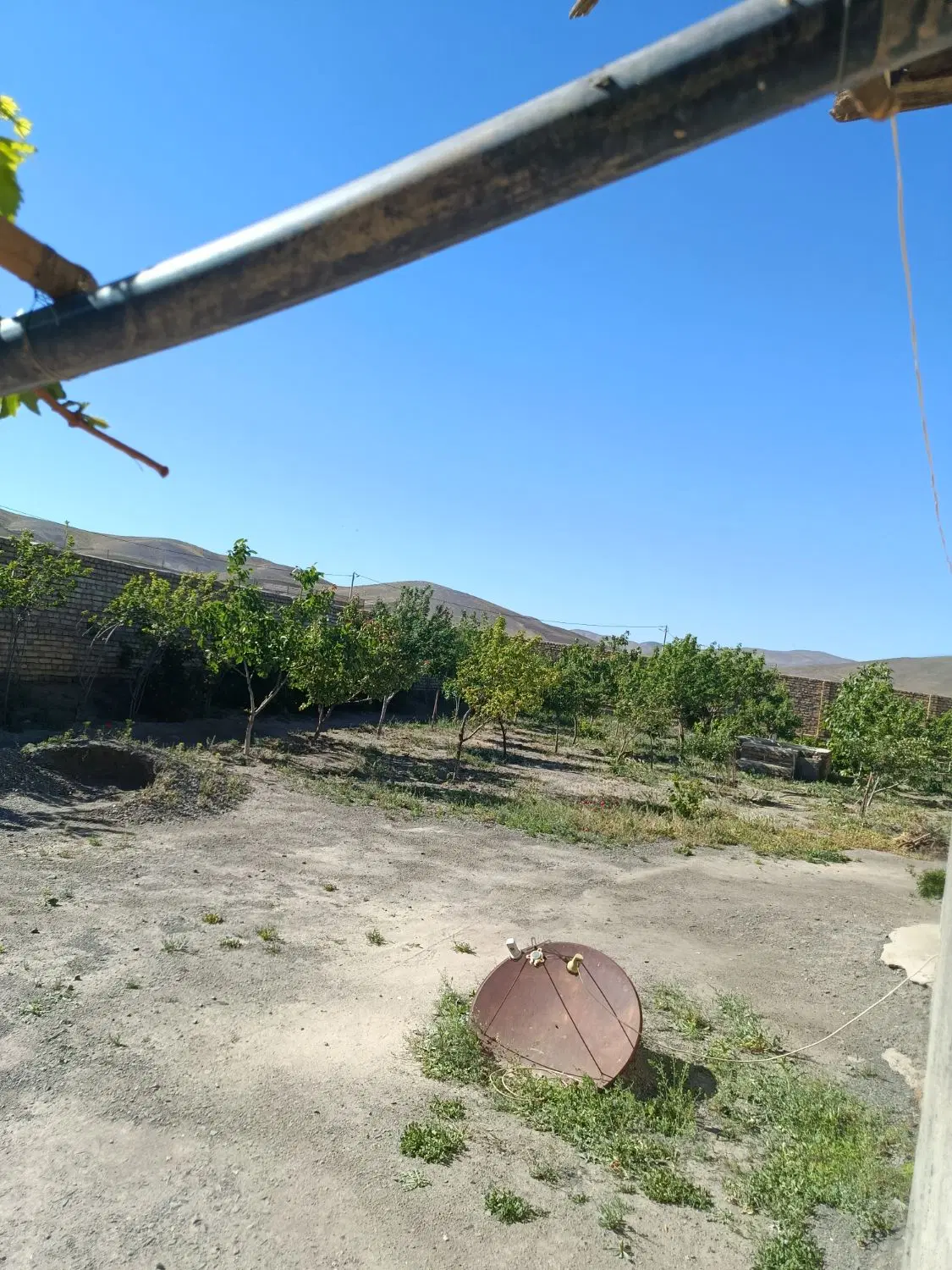 خانه ویلایی به متراژ1200 شیک وزیبابادوبنا قشنگ ...