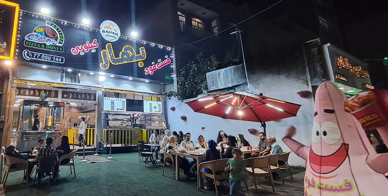 واگذاری و اجاره مغازه فست فود فعال  با جواز
