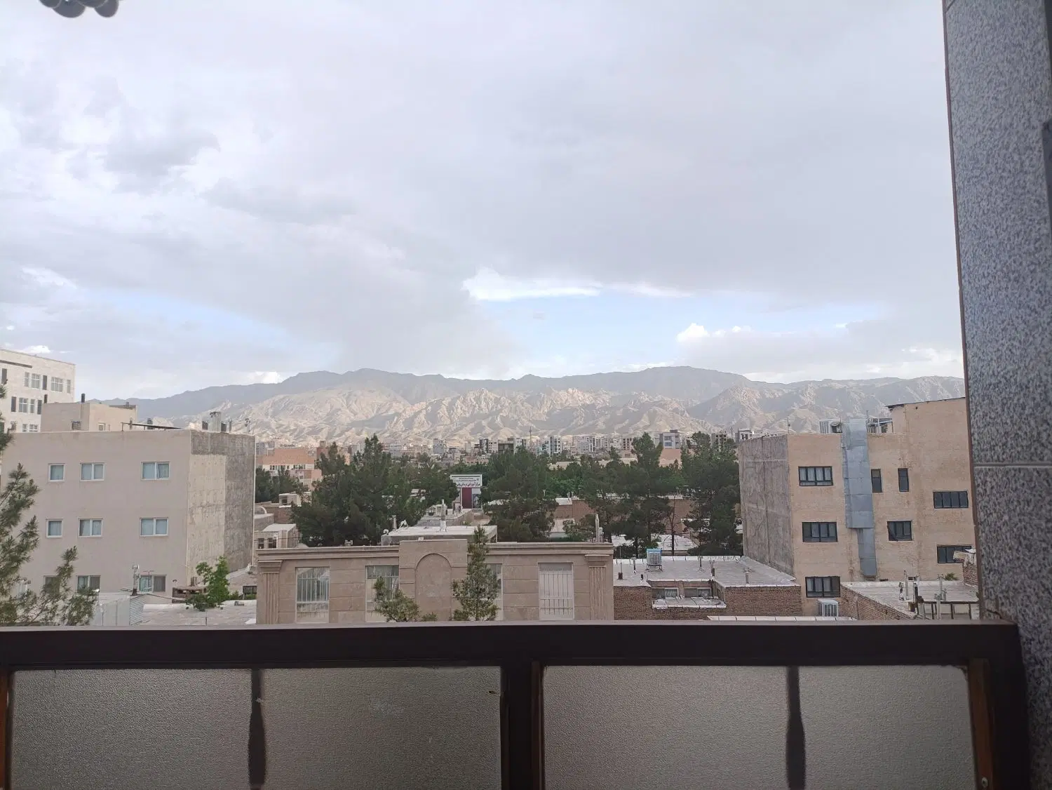 آپارتمان ۱۷۸متر تک واحدی پونه