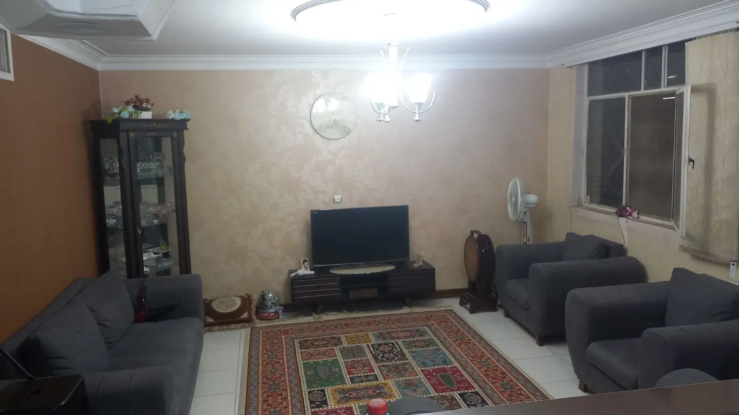 آپارتمان 2 خوابه 80 متری خیابان آفتاب