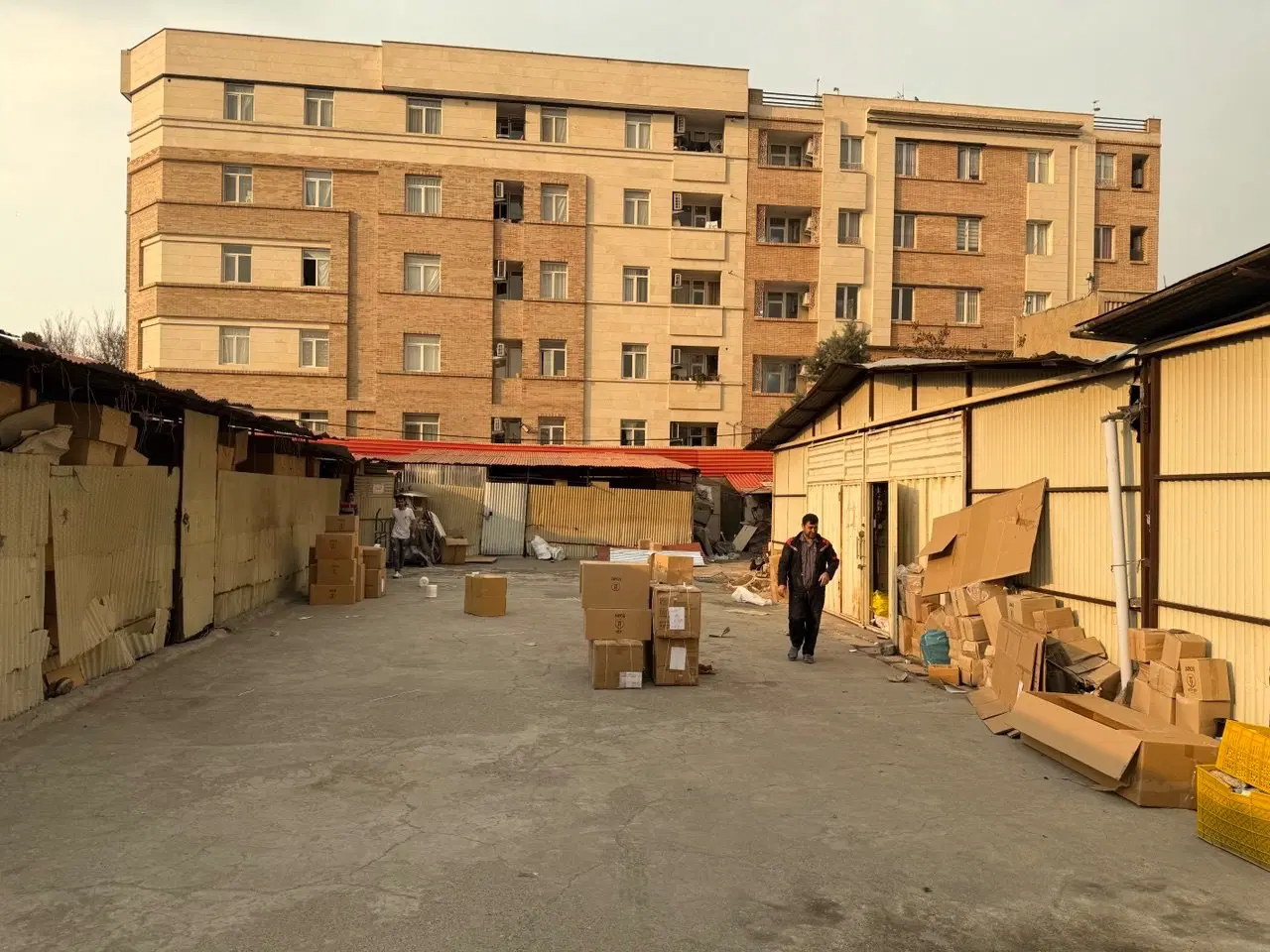 انبارکالای تجاری