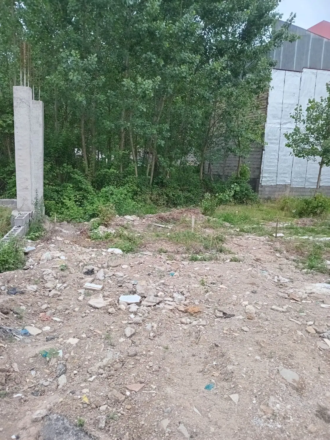 زمین ۱۴۰ متر حمیدیان