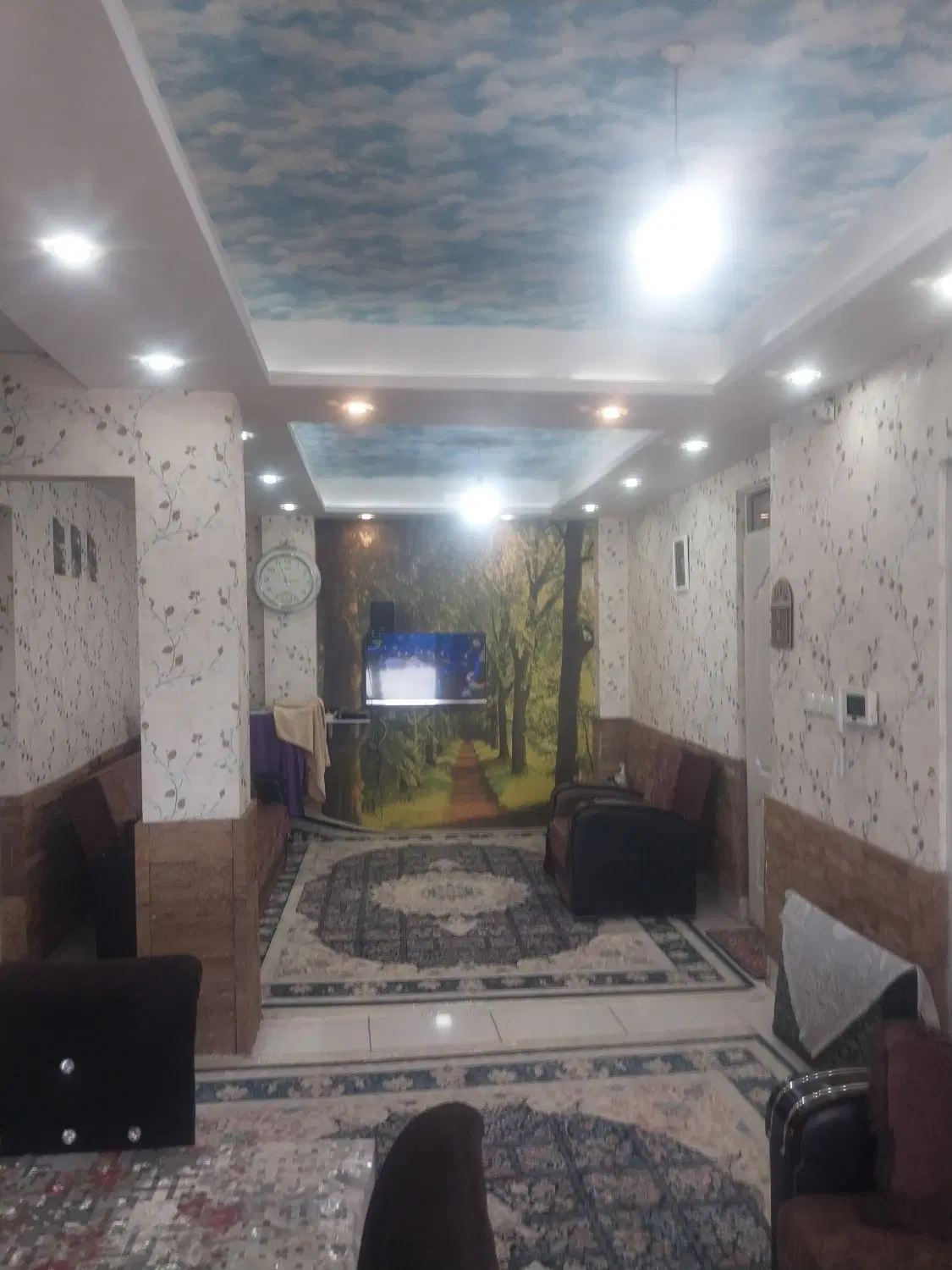 آپارتمان مستقل ۷۲مترو حدود ۸۰مترسقف تهرانی