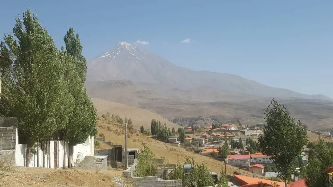 ۲۰۵ زمین پلور سند تک برگ داخل بافت مجوز مسکونی