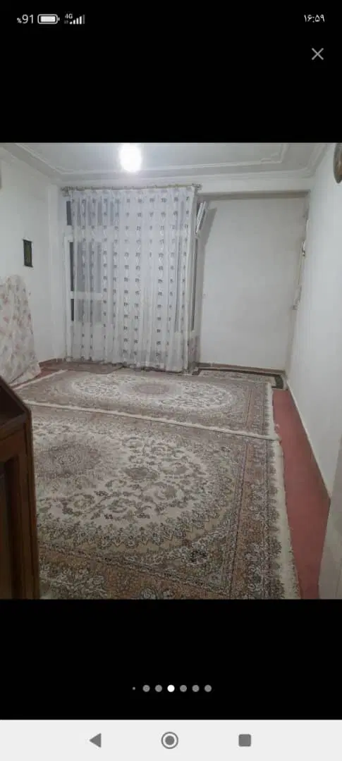 حیاط دوطبقه،هرطبقه سرویس جدا(رهن و اجاره)