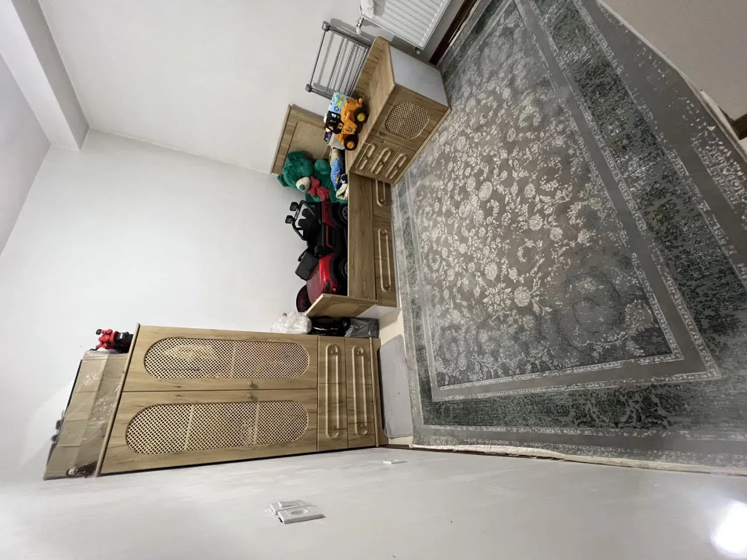 رهن ۶۰۰ درصورت اجاره ۵۰۰ماهی ۶تومان