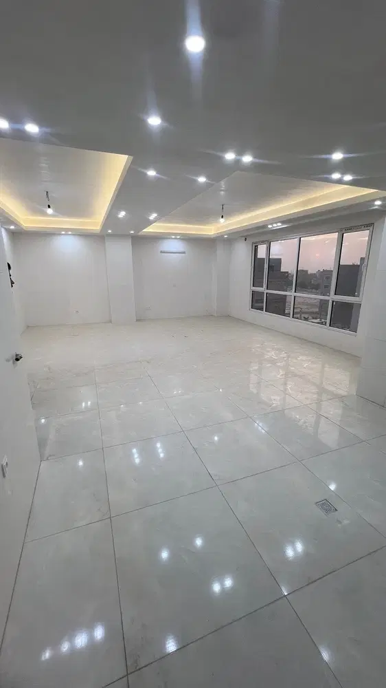 یک واحد آپارتمان به متراژه 180متر