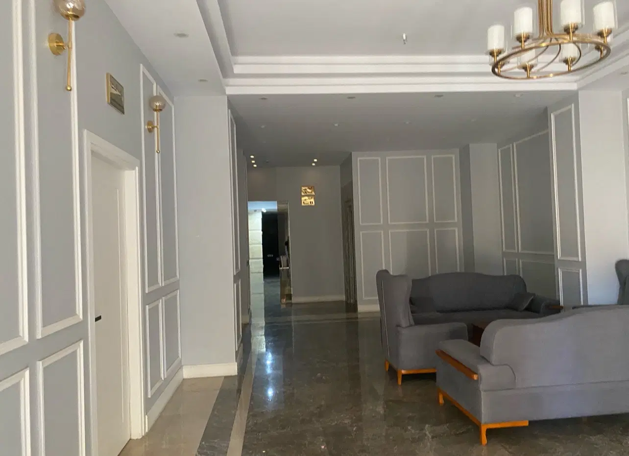 فروش آپارتمان ۱۳۲ متری فول امکانات نفیسی