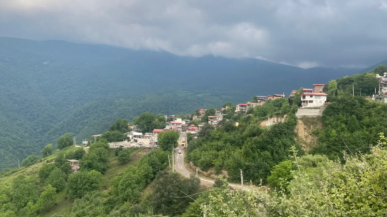 زمین فروشی روستای پاقلعه