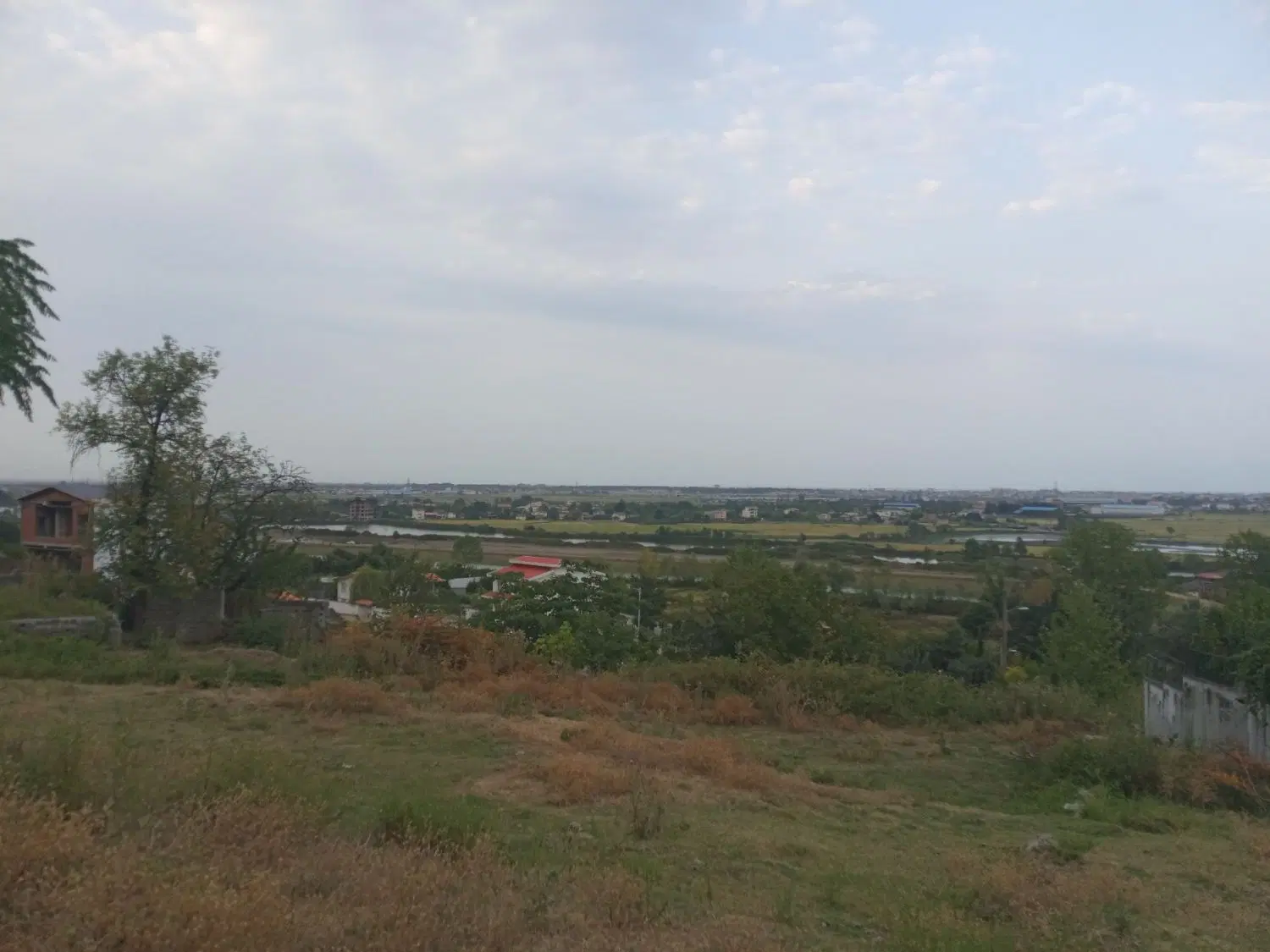 ۴۰۰ متر زمین سندار با کاربری مسکونی