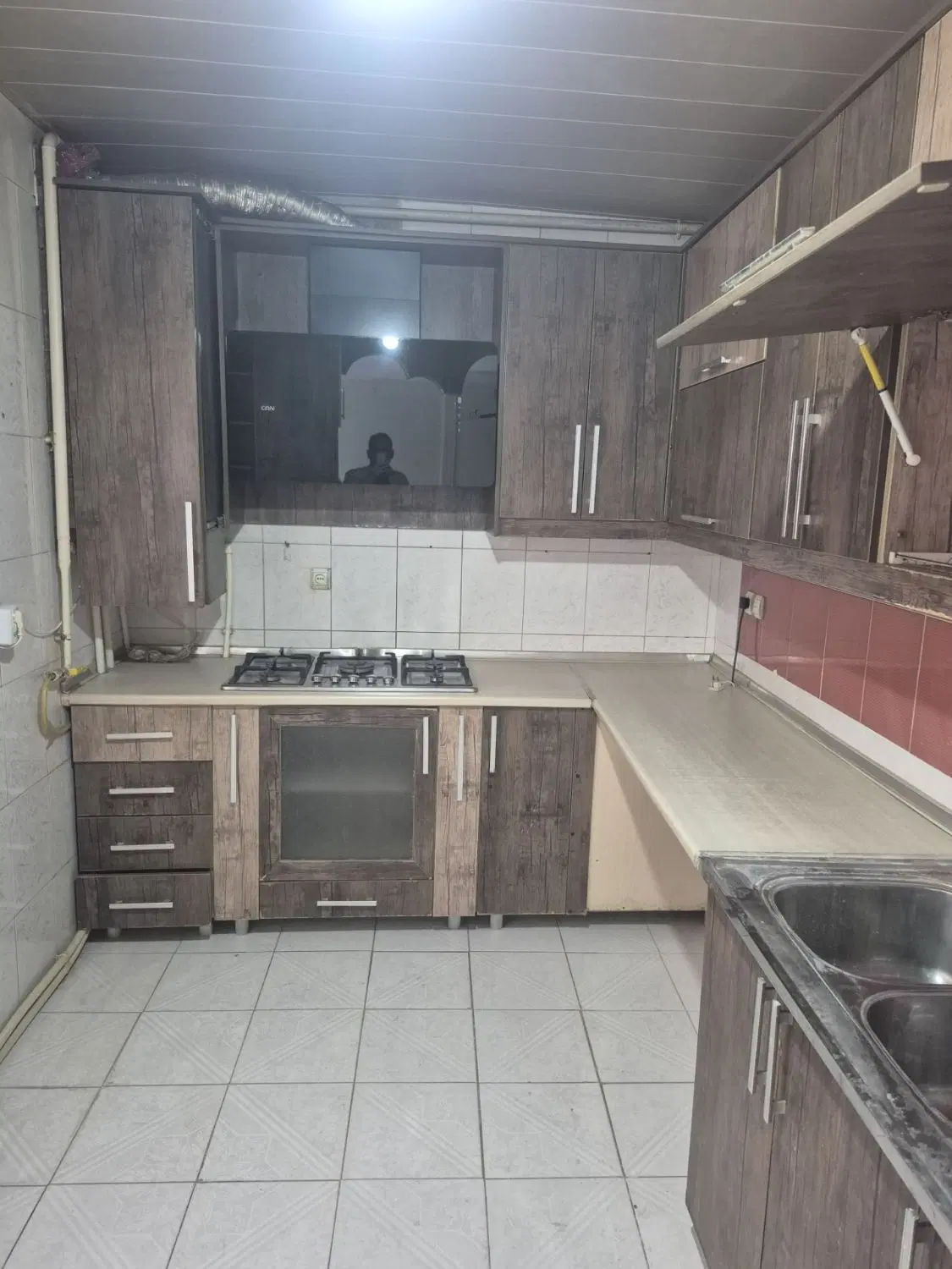 اجاره واحد مسکونی در خیابان پادگان