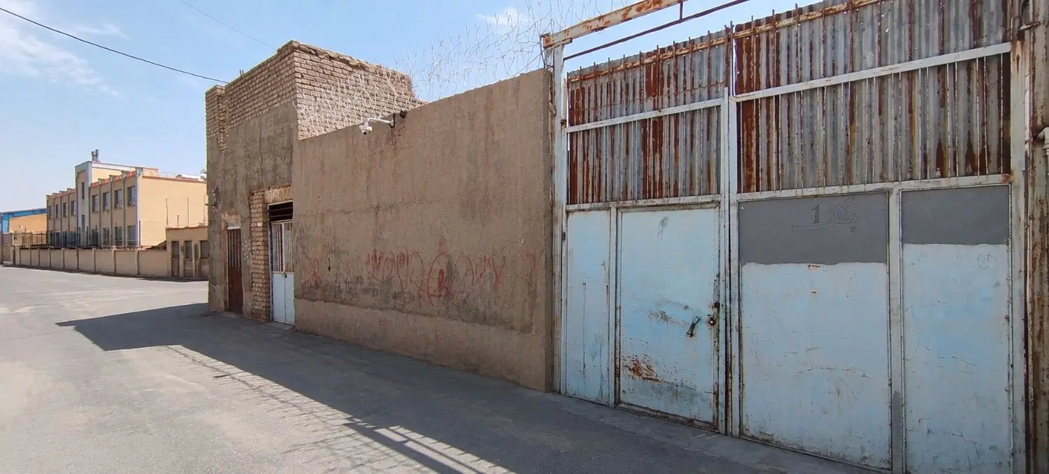 ۲۷۰ متر کارگاه داخل شهر