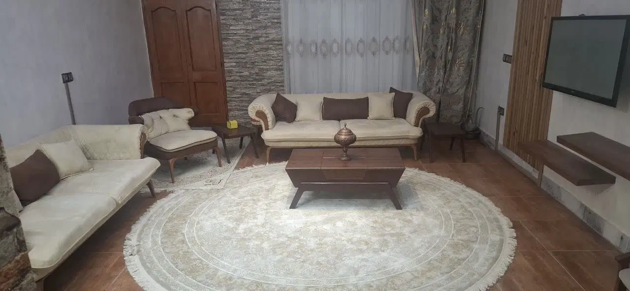آپارتمان 78متر واقع در فردوان خیابان انوشیروان