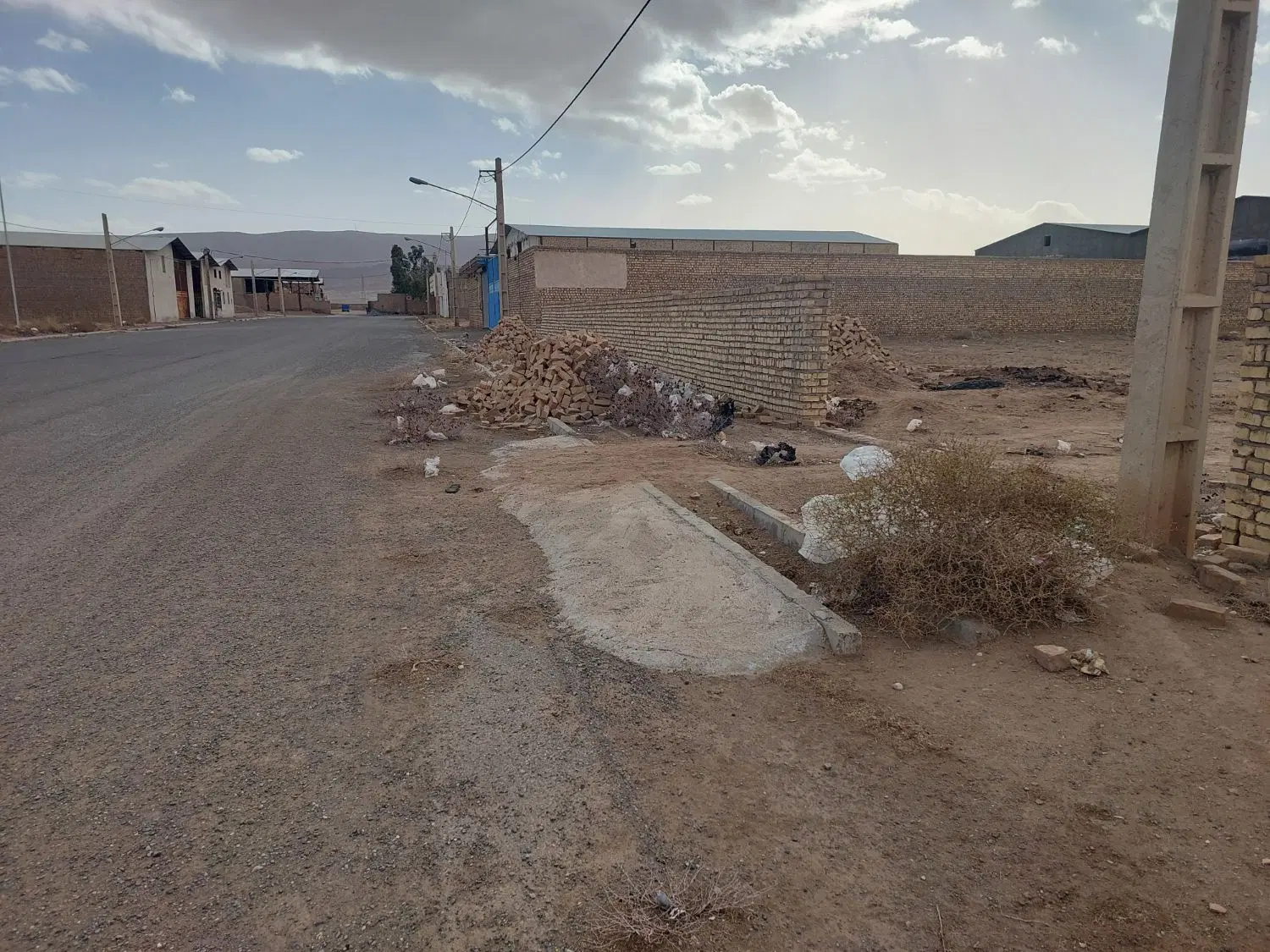 زمین تجاری دامشهر ۱۸۶۴متر