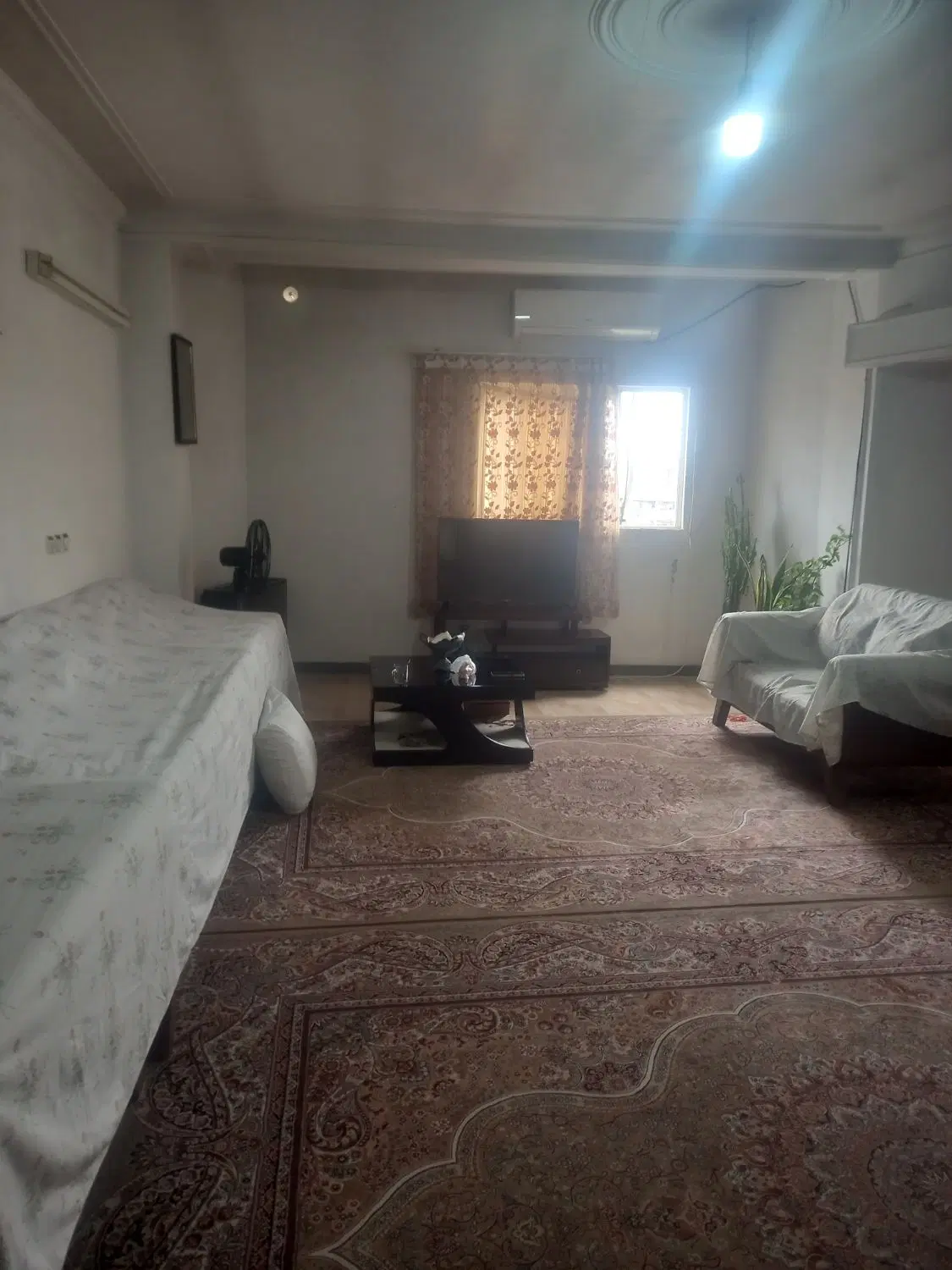 اپارتمان ۹۳متری ایت ۱۸