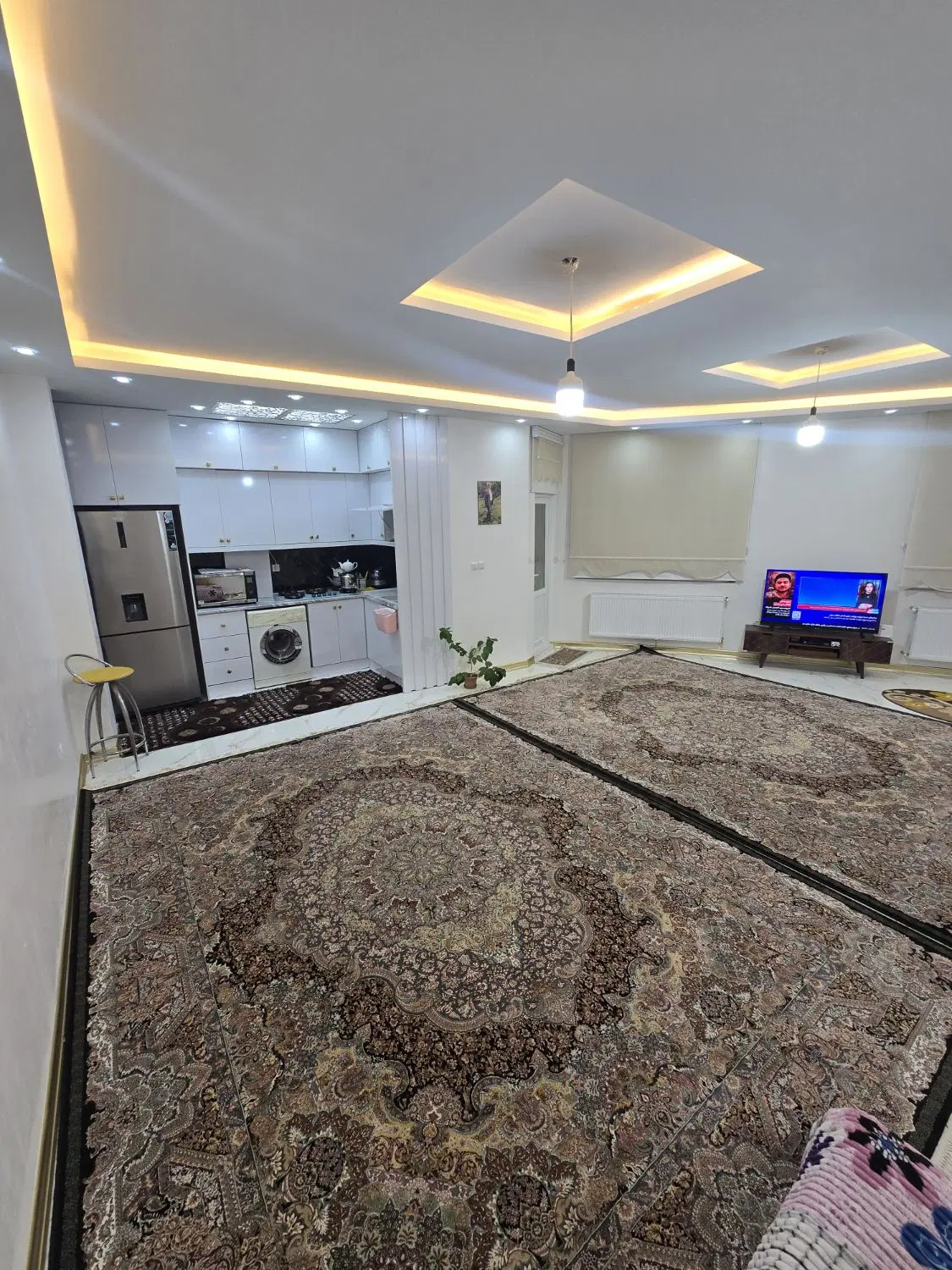 اجاره خانه ویلایی یک پیلوت دوطبقه هرطبقه تک خوابه