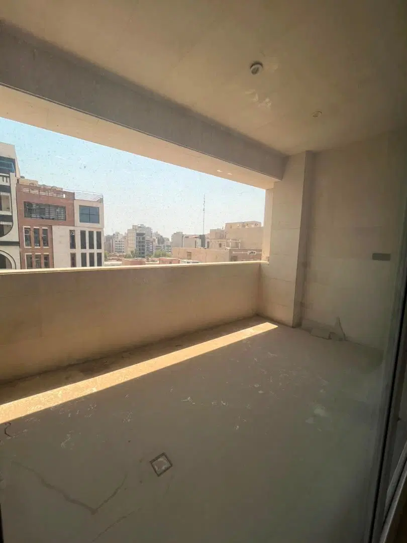 آپارتمان نقلی دوخواب بازسازی کامل