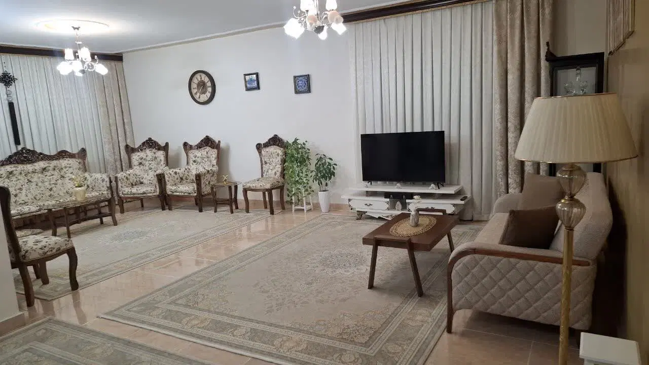 آپارتمان ۱۳۵ متری
