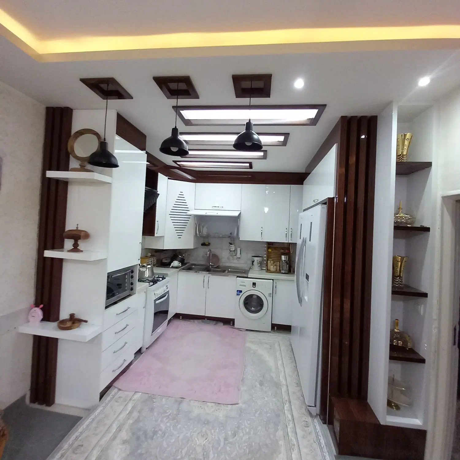 یک باب منزل مسکونی امکانات کامل کامل