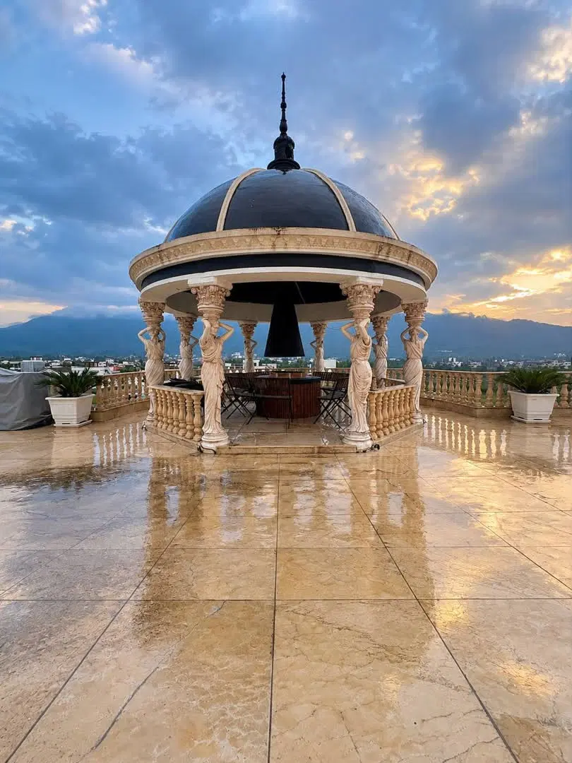 550 متر پارک سروستان