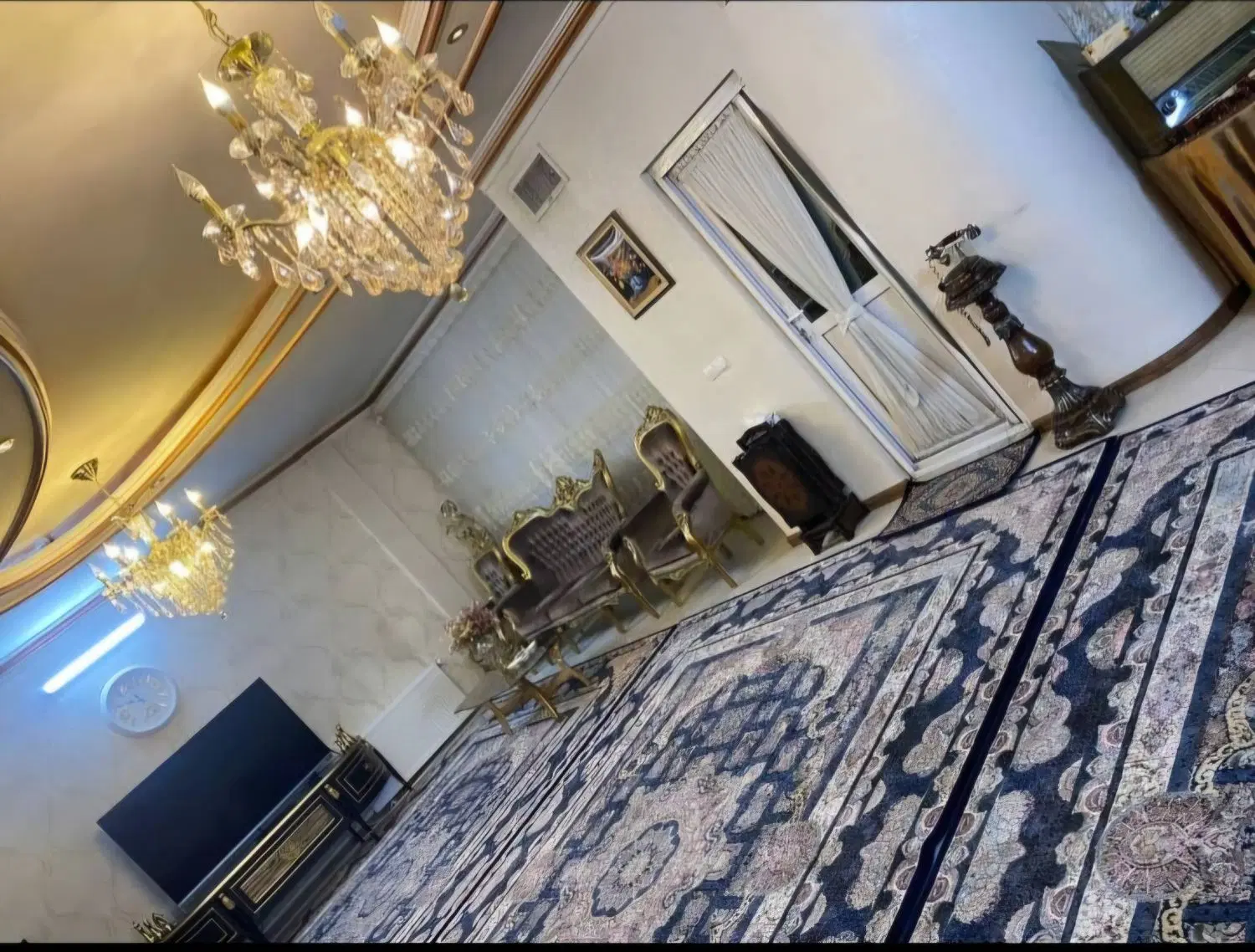 یک واحد آپارتمان 165 متری  سه خواب واقع در خیام 34