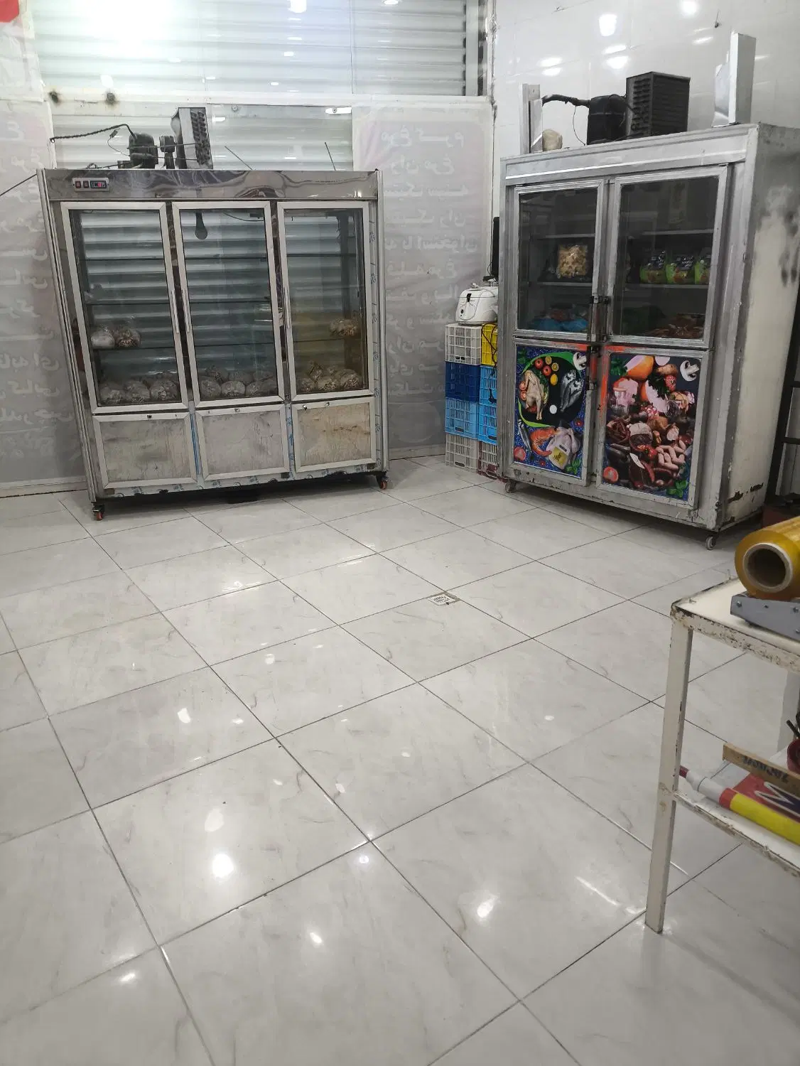یک باب مغازه به متراژ 50متر  بر بلوار فرصت شیرازی