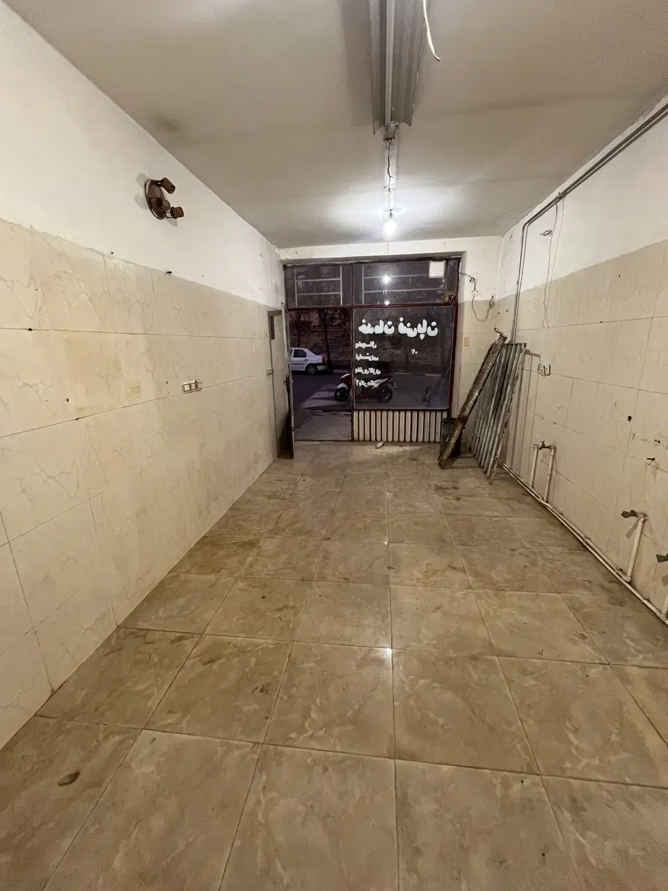اجاره مغازه در خیابان جمهوری