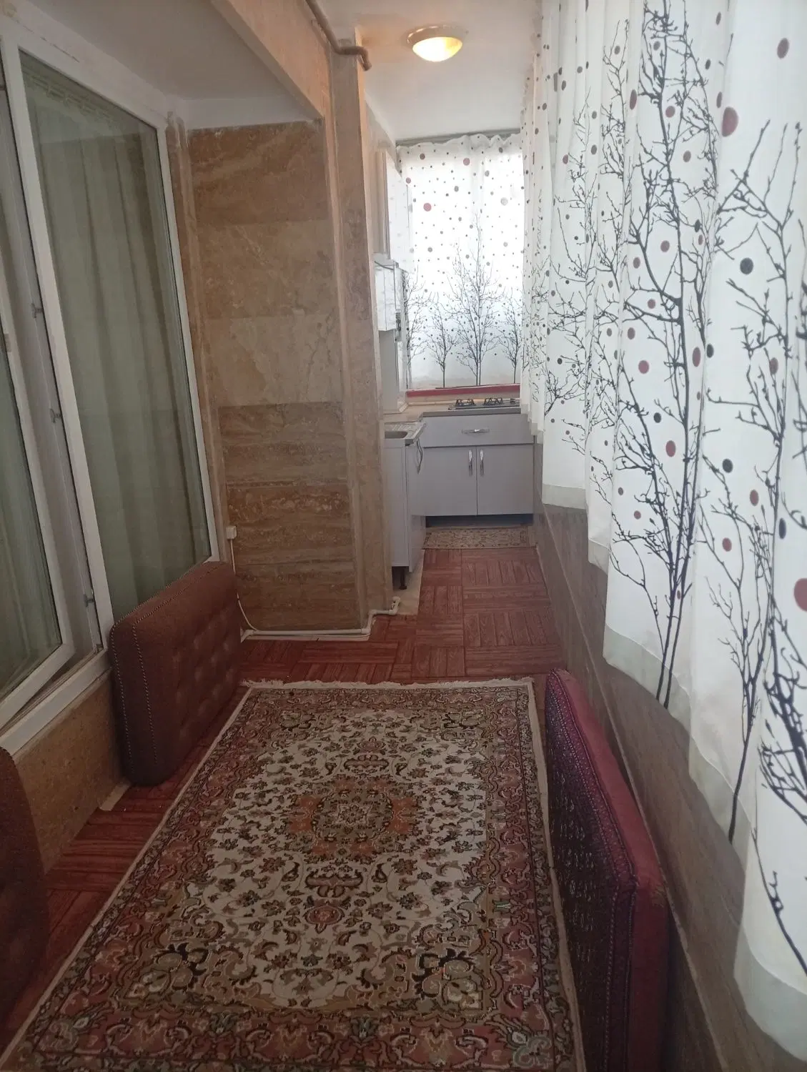 آپارتمان جنوبی 3خواب فول نصبیات نما رومی