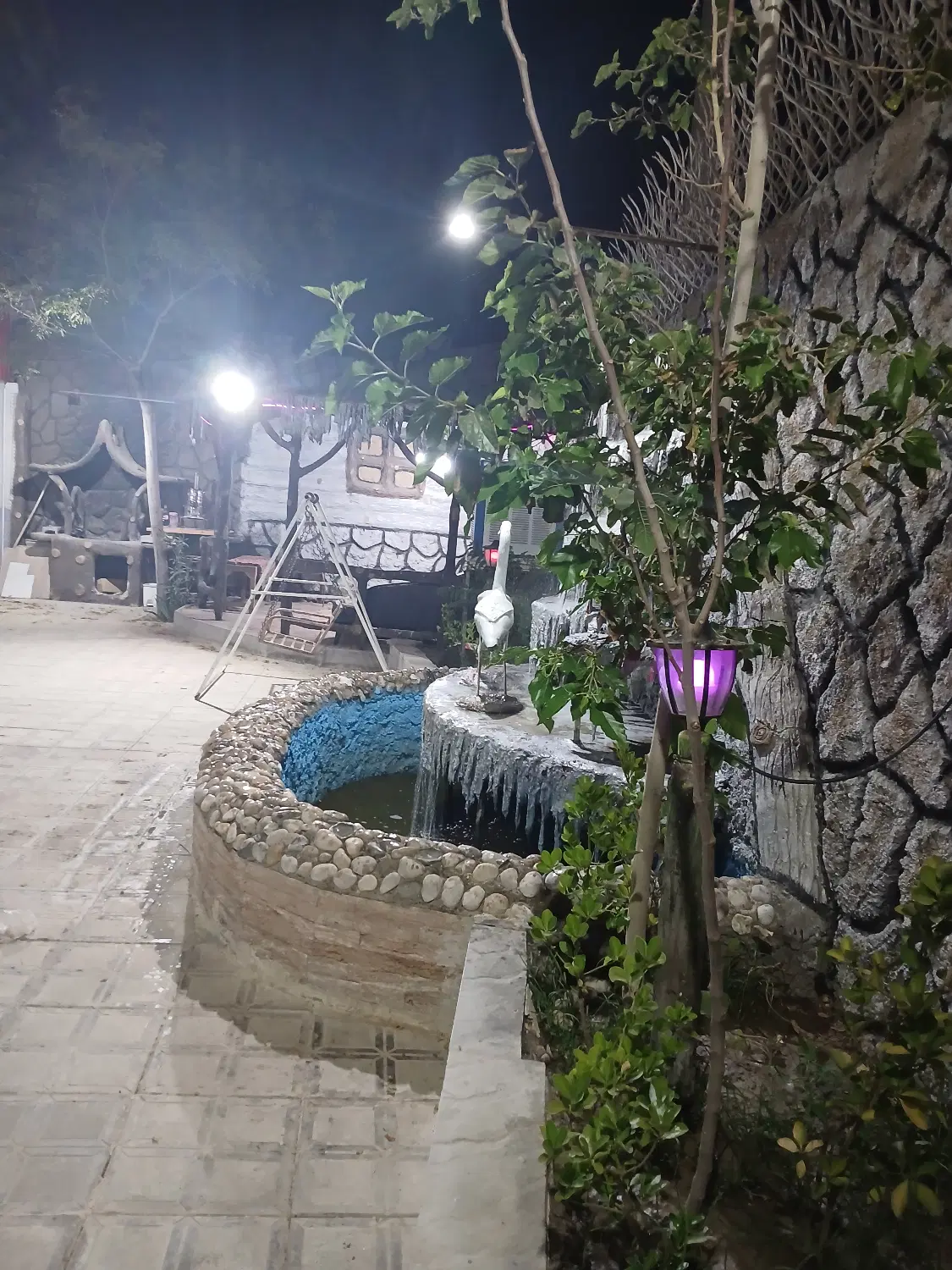 باغ ۴۰۰متری جاده فرودگاه