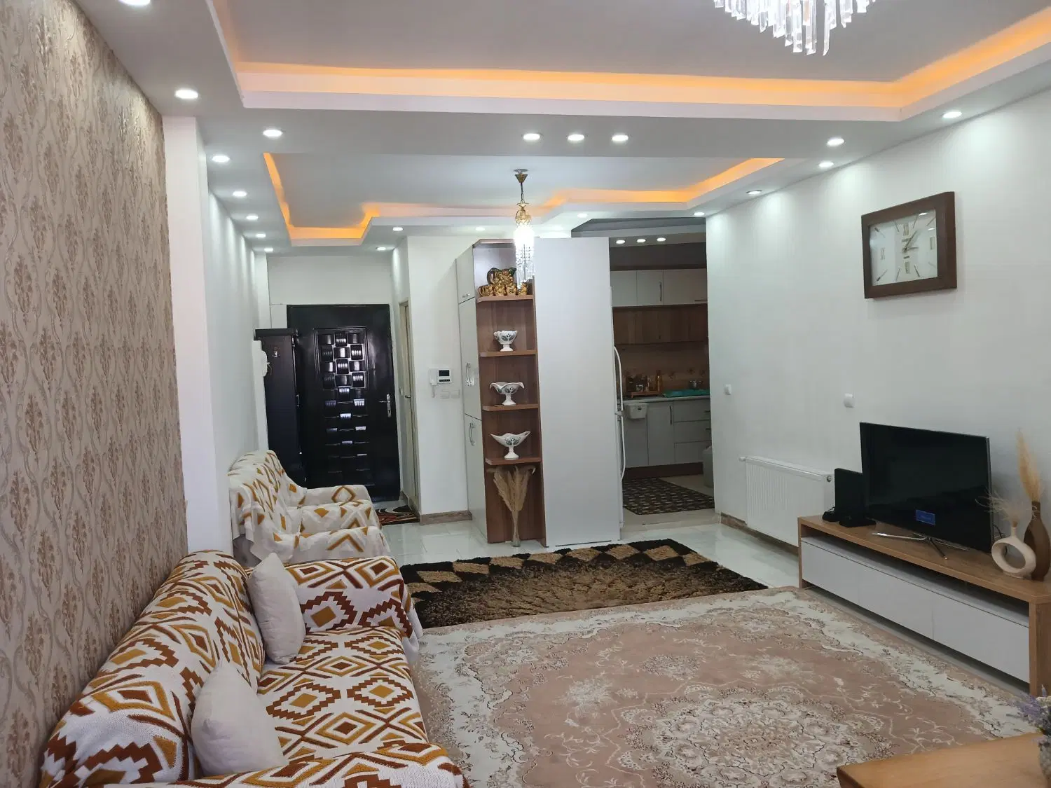 آپارتمان مسکن مهر ماهدشت