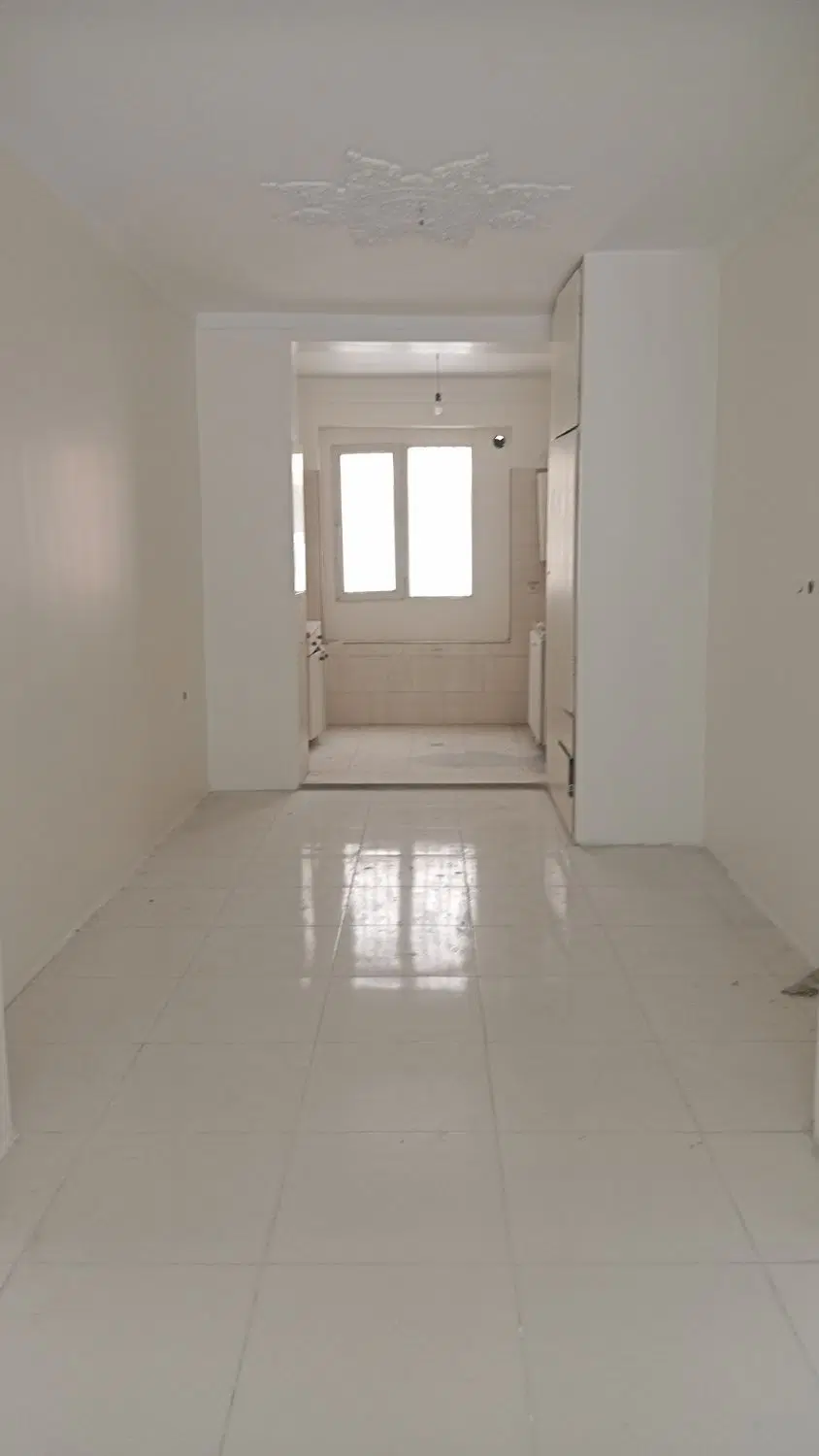 اجاره واحد اداری نازی اباد خ پارس