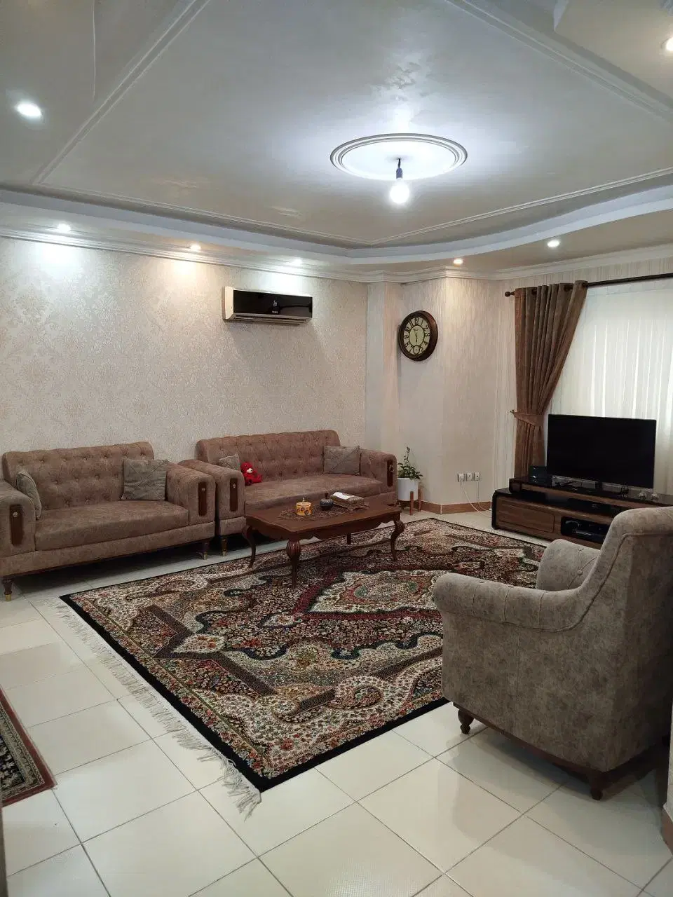 ۸۲ متر_ سنددار_ فرهنگیان