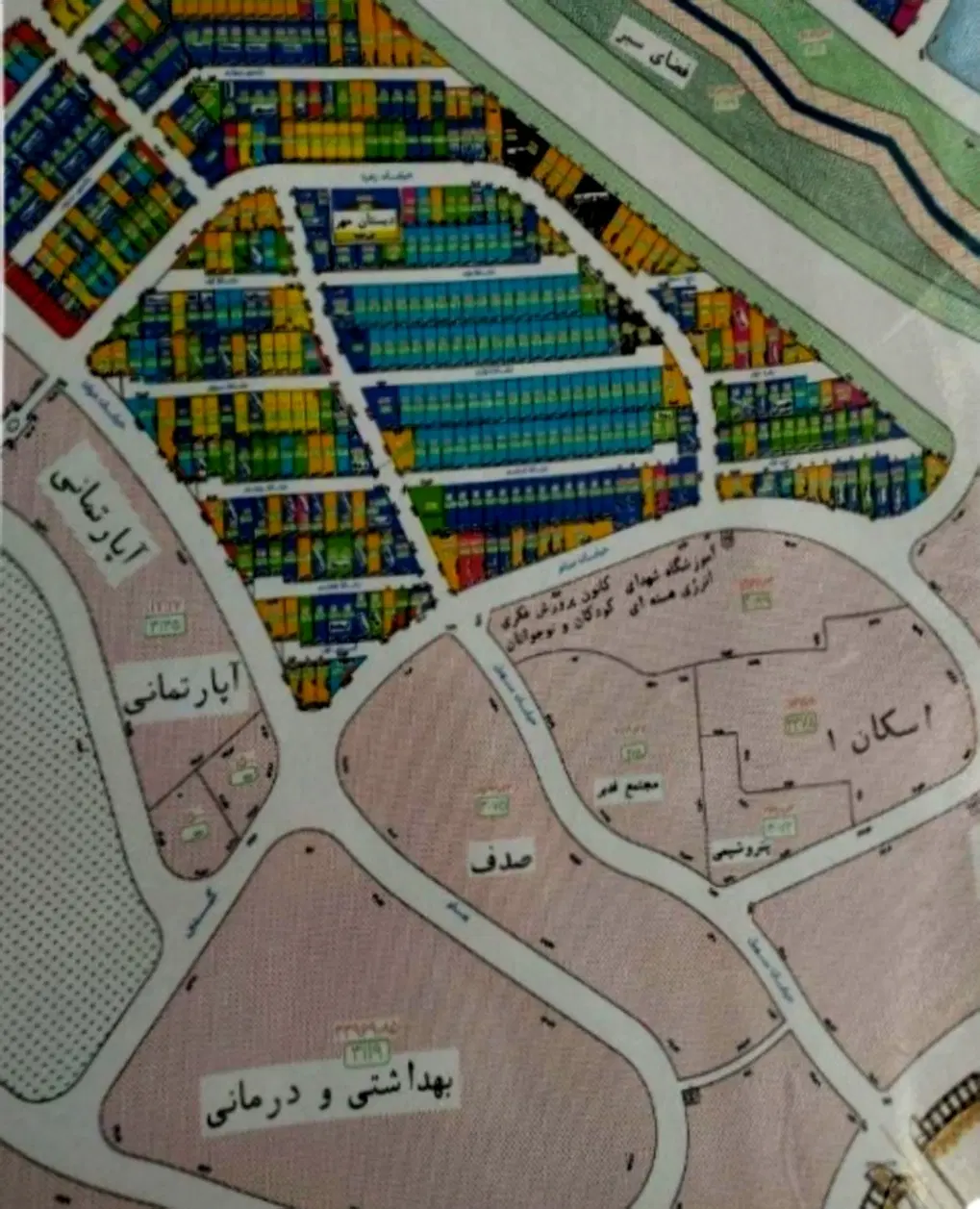 قطعه زمین دراندیشه