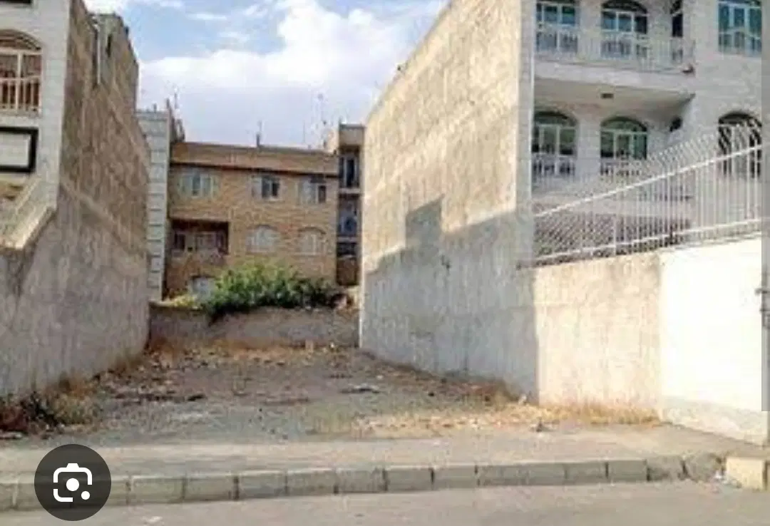 زمین شمالی 200 متر