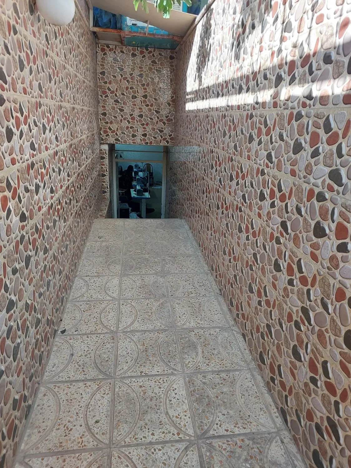 زیرزمین