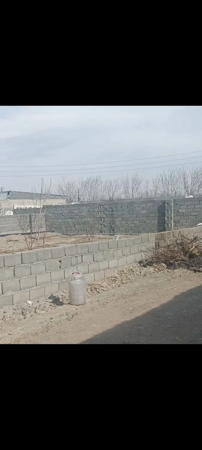 باغ چه ۵۰۰ متری با اب.. موتور