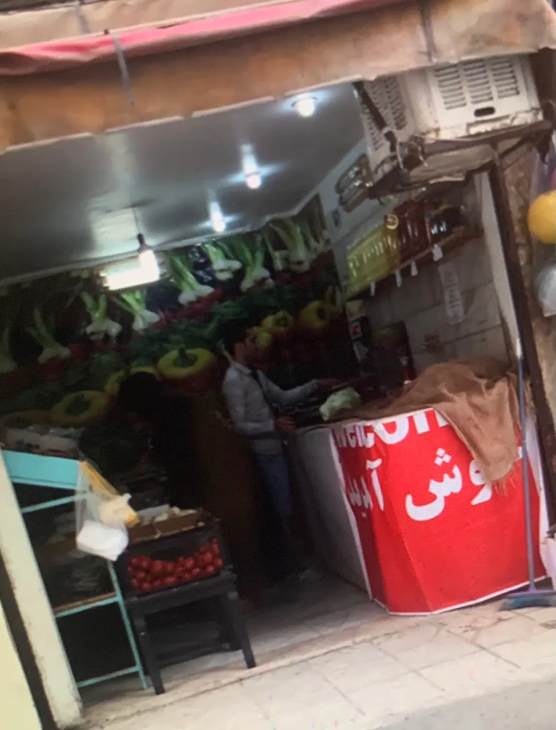اجاره مغازه داخل کوچه