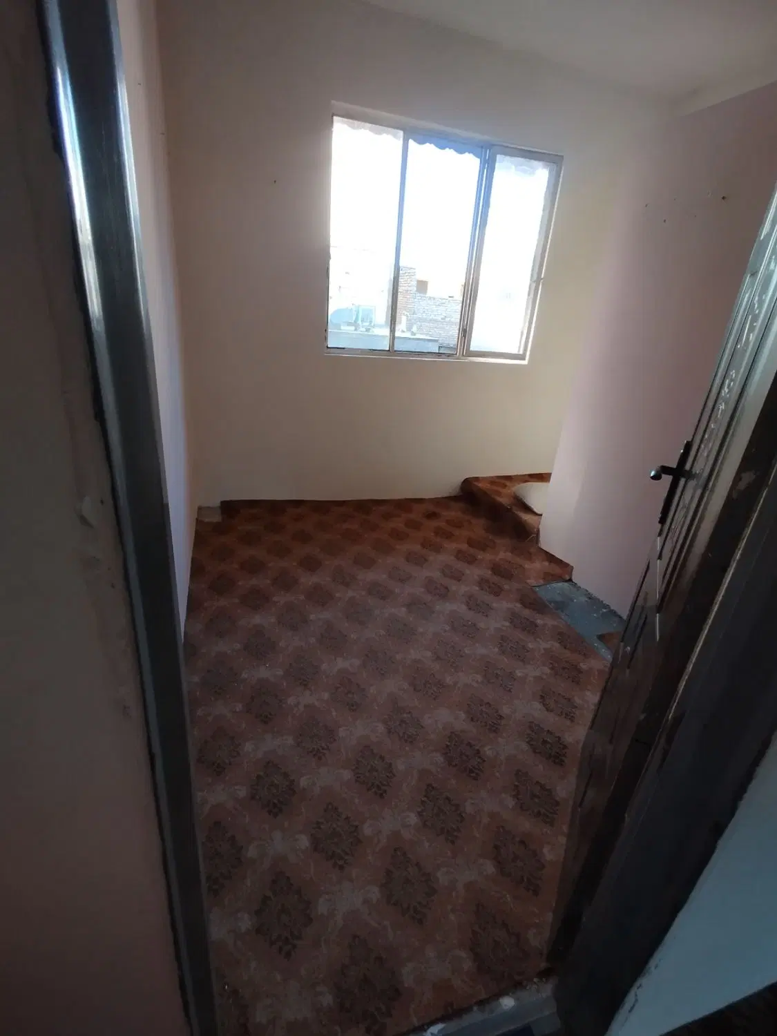 اجاره 60متری تک خواب